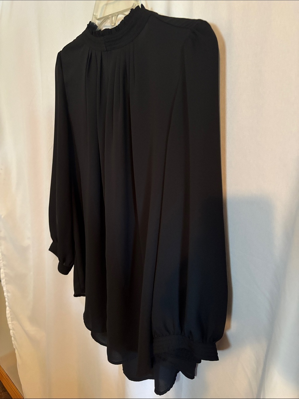 Worthington Black Long-Sleeve Blouse with Subtle Pleats - Picture 5 of 10